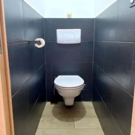 Magnifique 2 pièce 50 m² Antibes avec piscine *